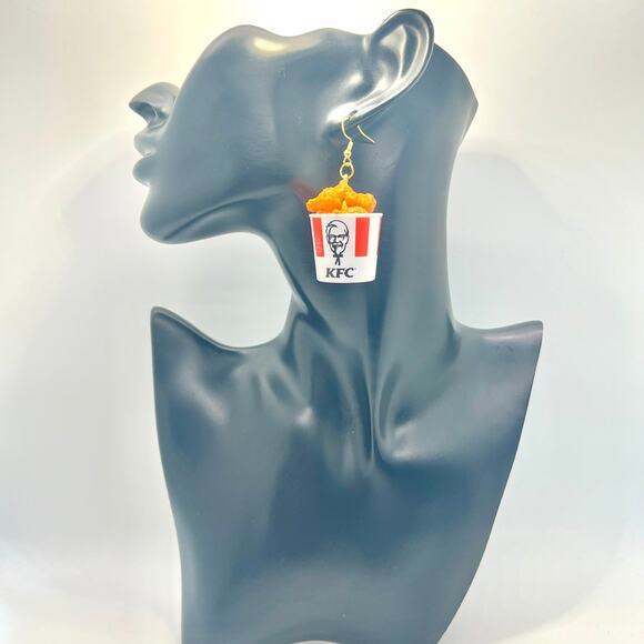 KFC Earrings - Original Chicken Earrings - Chicken Bucket Earrings - Mini Brands - Picture 6 of 8